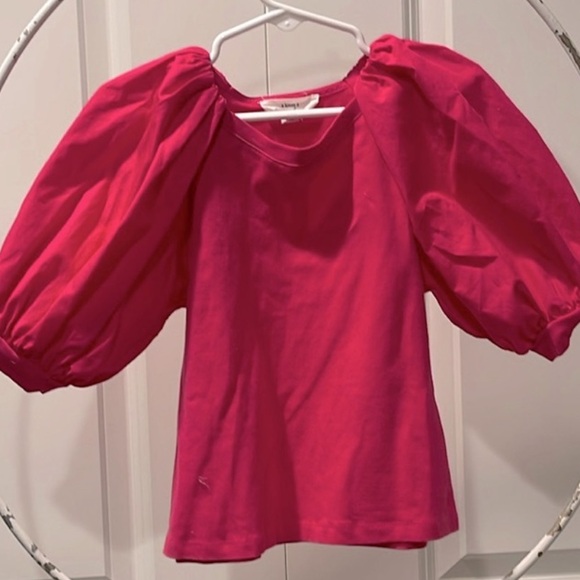 Other - CUTE Girl’s Shirt - 6x - Bright pink.